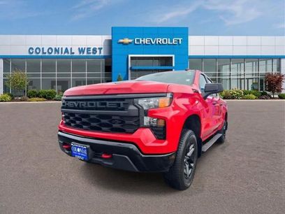 Used 2025 Chevrolet Silverado 1500 Custom Trail Boss w/ LPO, Dark Essentials Package