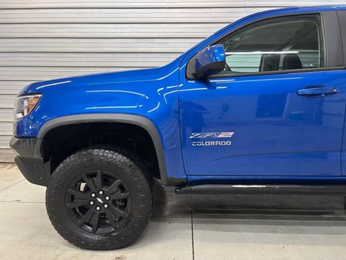 Used 2020 Chevrolet Colorado ZR2 w/ ZR2 Dusk Special Edition AWD/4WD image 4