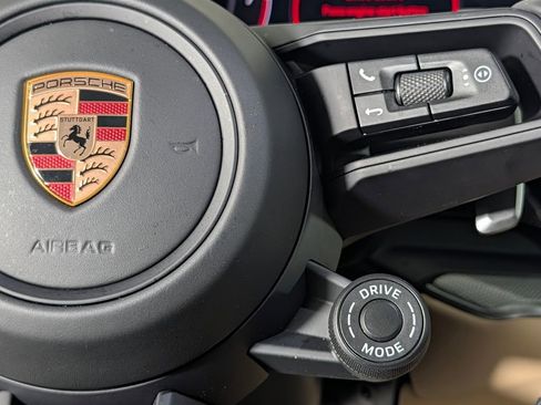 Certified 2026 Porsche Cayenne Coupe AWD/4WD image 37