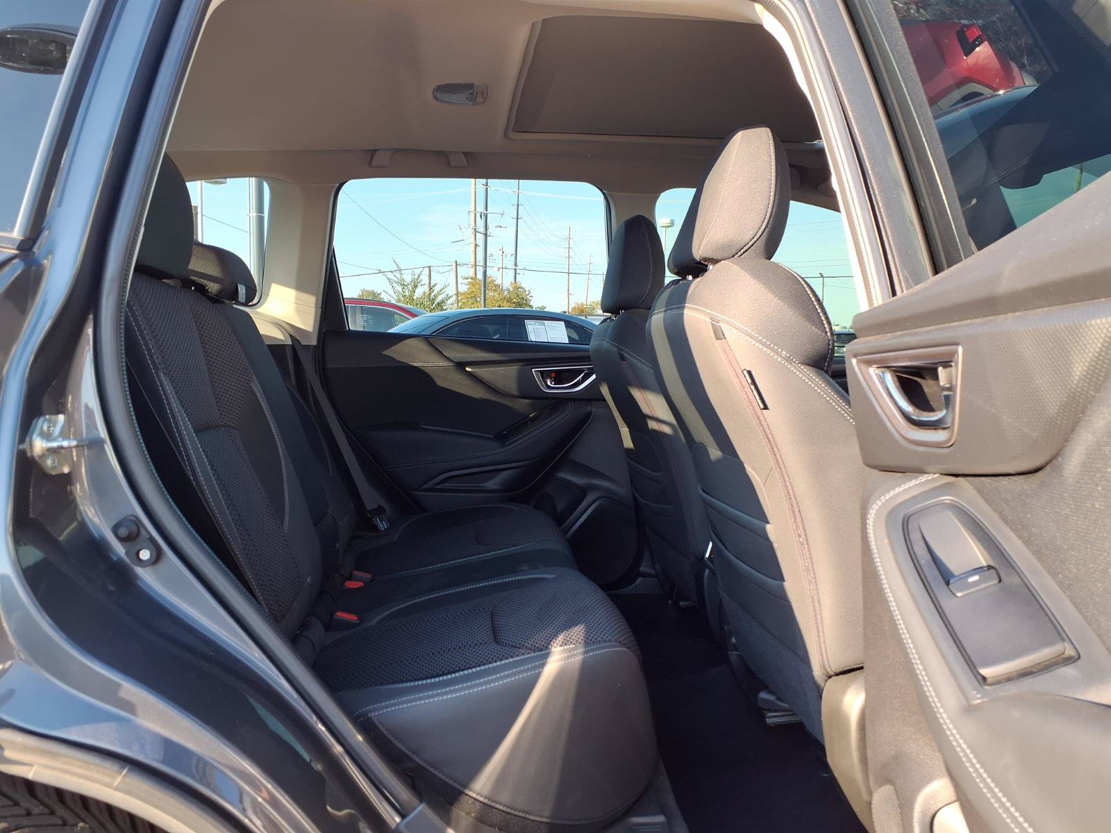 Used 2021 Subaru Forester Premium AWD/4WD image 29