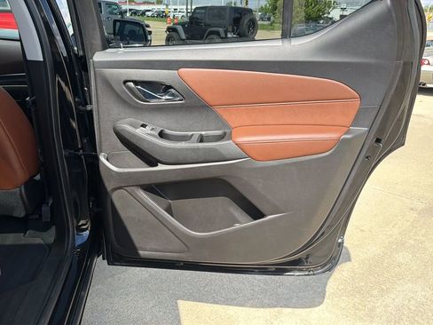 Used 2018 Chevrolet Traverse High Country AWD/4WD image 73