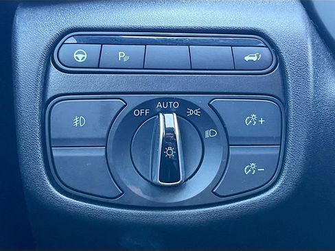 Used 2023 INFINITI QX50 Sport w/ Cargo Package FWD image 10