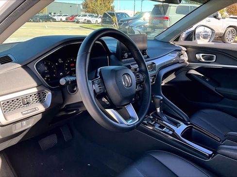 Used 2024 Acura Integra image 14