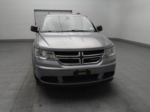 Used 2020 Dodge Journey SE FWD image 14