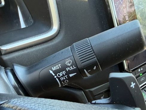 Used 2018 Honda Clarity Plug-In Hybrid image 18