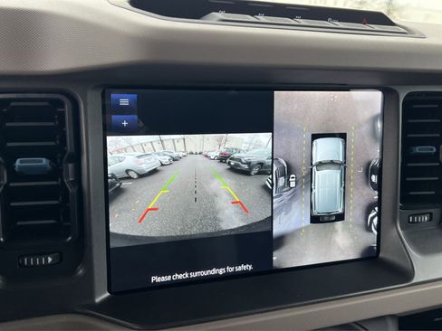 Used 2024 Ford Bronco Wildtrak image 17