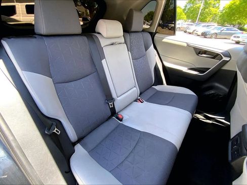 Used 2024 Toyota RAV4 XLE w/ Convenience Package AWD/4WD image 20