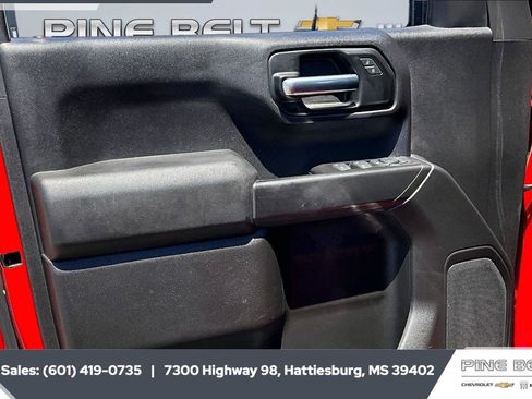 Used 2019 Chevrolet Silverado 1500 Custom w/ Custom Convenience Package RWD image 18