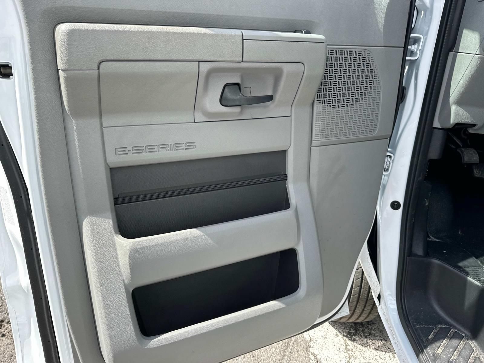 New 2025 Ford E-350 and Econoline 350 Super Duty w/ Power Equipment Group RWD image 8