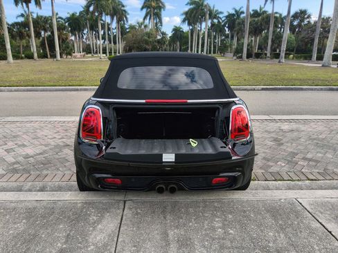 Used 2020 MINI Cooper S FWD image 13