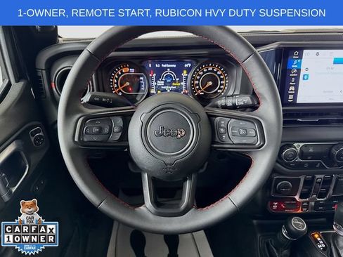 Used 2024 Jeep Wrangler Unlimited Rubicon AWD/4WD image 11
