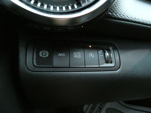 New 2027 Chevrolet Equinox LT w/ Midnight Edition AWD/4WD image 17