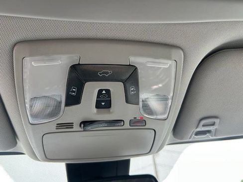 Used 2020 Toyota Sienna XLE w/ XLE Navigation Package AWD/4WD image 34