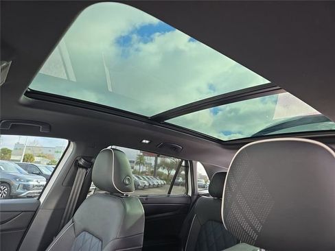 New 2026 Volkswagen Atlas Cross Sport SEL Premium R-Line image 26