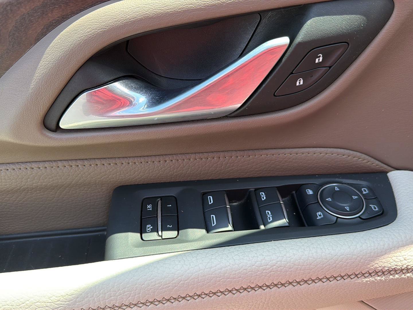 Used 2024 GMC Yukon XL Denali RWD image 37