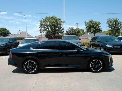 Used 2025 Kia K4 GT-Line w/ GT-Line Sunroof Package FWD image 5