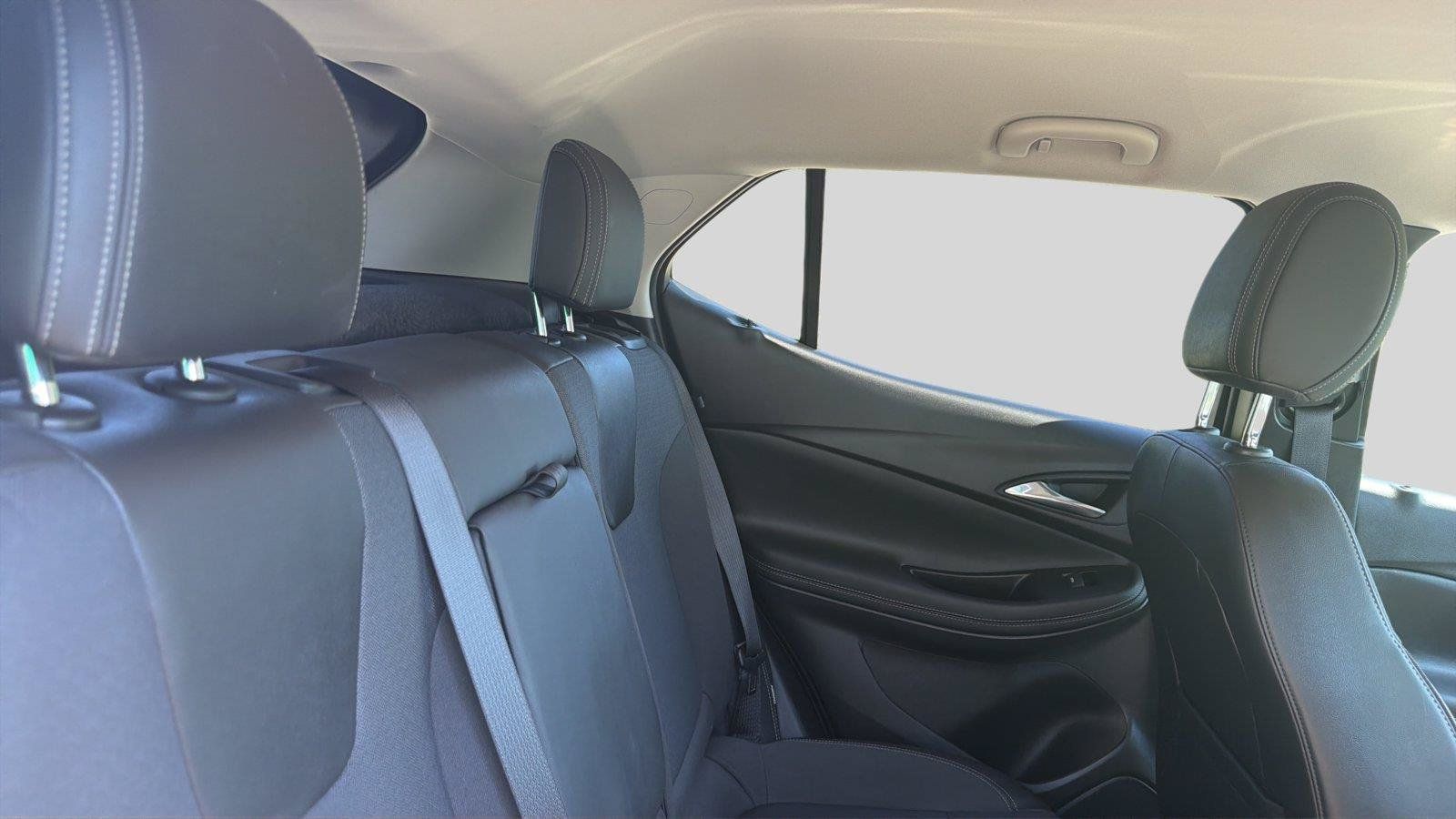 Used 2023 Buick Encore GX Select AWD/4WD image 19