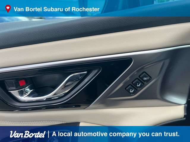 Used 2025 Subaru Legacy Limited AWD/4WD image 16