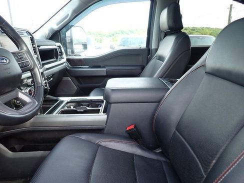Used 2023 Ford F250 Lariat w/ Sport Appearance Package AWD/4WD image 11