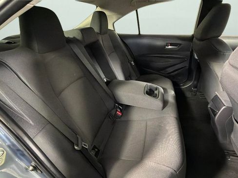 Used 2021 Toyota Corolla LE FWD image 29