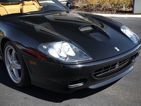Used 2005 Ferrari 575M Maranello Superamerica image 12