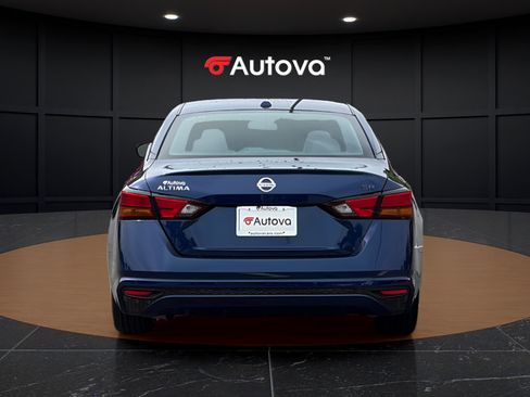 Used 2024 Nissan Altima 2.5 SR FWD image 4