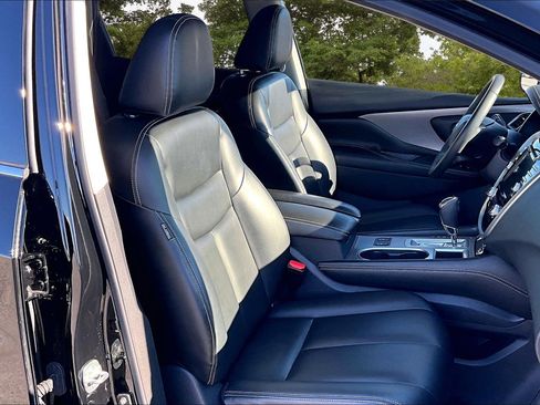 Used 2023 Nissan Murano SV w/ SV Midnight Edition Package image 32