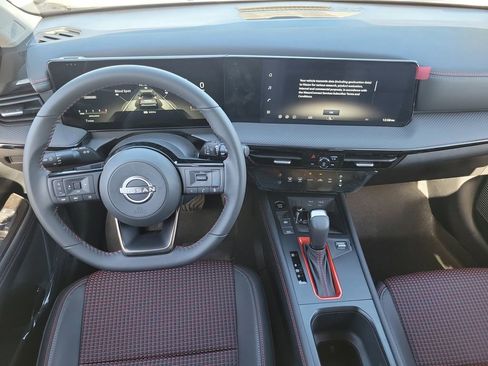 New 2026 Nissan Kicks SR image 4