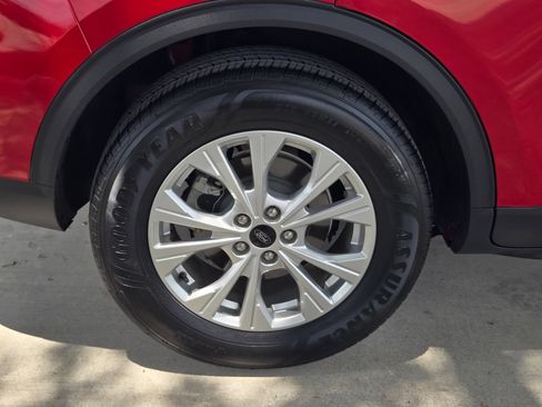 Used 2025 Ford Escape Active FWD image 27