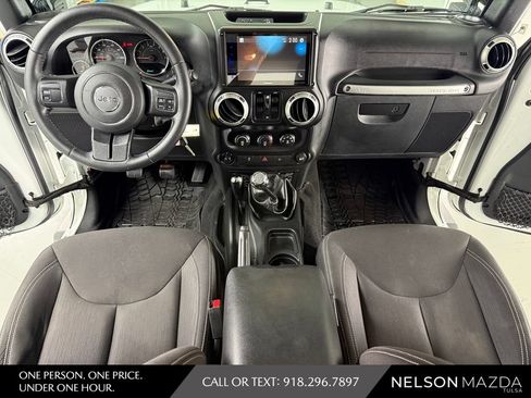 Used 2016 Jeep Wrangler Unlimited Sahara AWD/4WD image 38