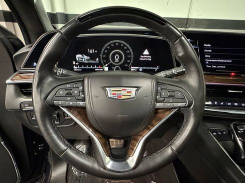 Used 2022 Cadillac Escalade Sport Platinum w/ Heavy-Duty Trailer Package AWD/4WD image 27
