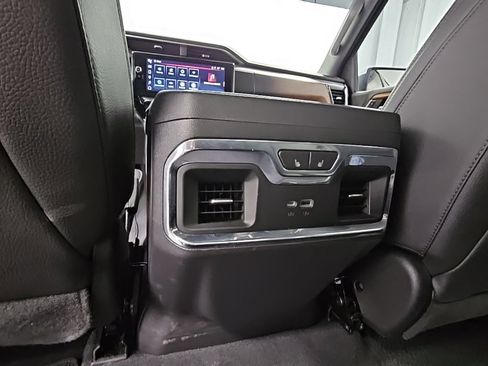 Used 2023 GMC Sierra 1500 Denali w/ Technology Package image 32