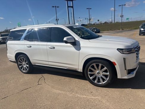 Certified 2023 Cadillac Escalade Premium Luxury Platinum image 15