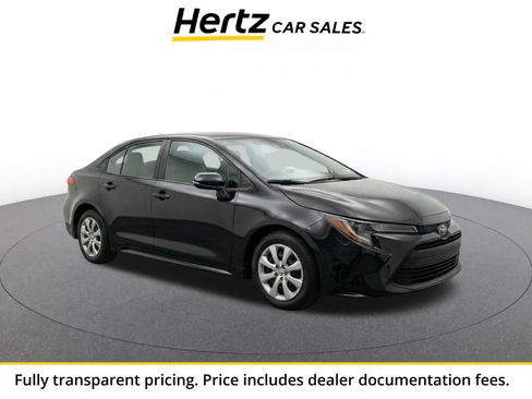 Used 2025 Toyota Corolla LE FWD image 1