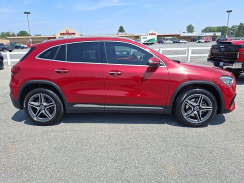 Used 2021 Mercedes-Benz GLA 250 4MATIC image 7