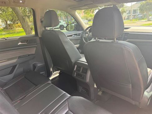 Used 2021 Volkswagen Atlas SE FWD image 18