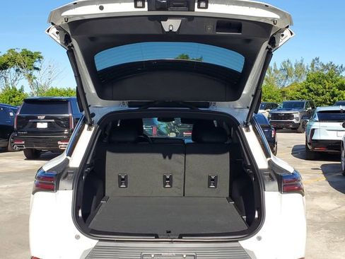New 2026 Chevrolet Equinox EV LT AWD/4WD image 6