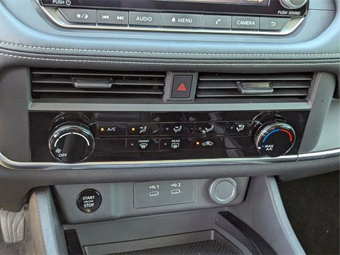 Certified 2025 Nissan Rogue S image 26