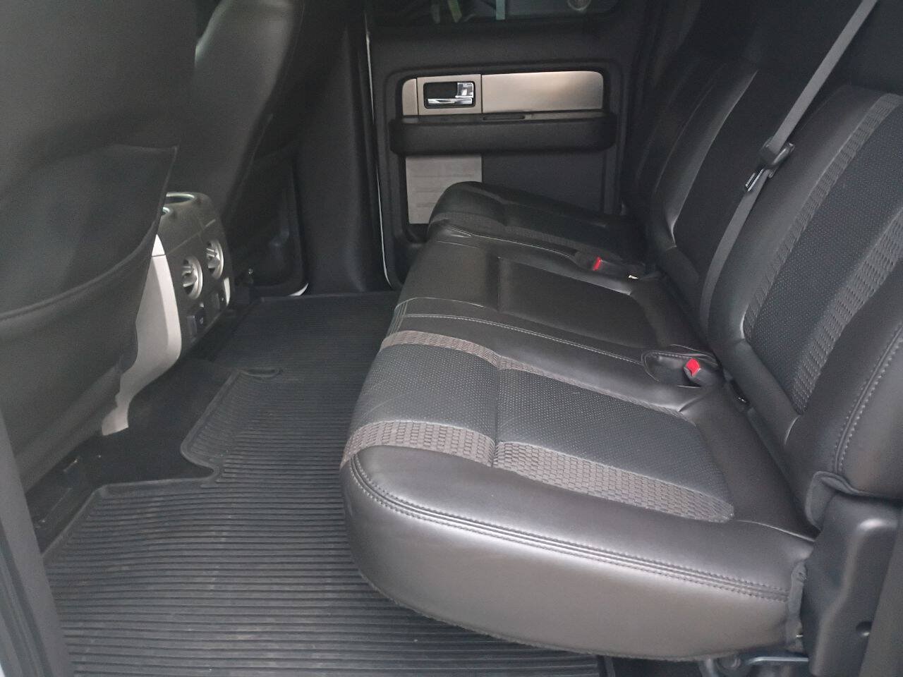 Used 2013 Ford F150 Raptor w/ Luxury Equipment Group AWD/4WD image 17