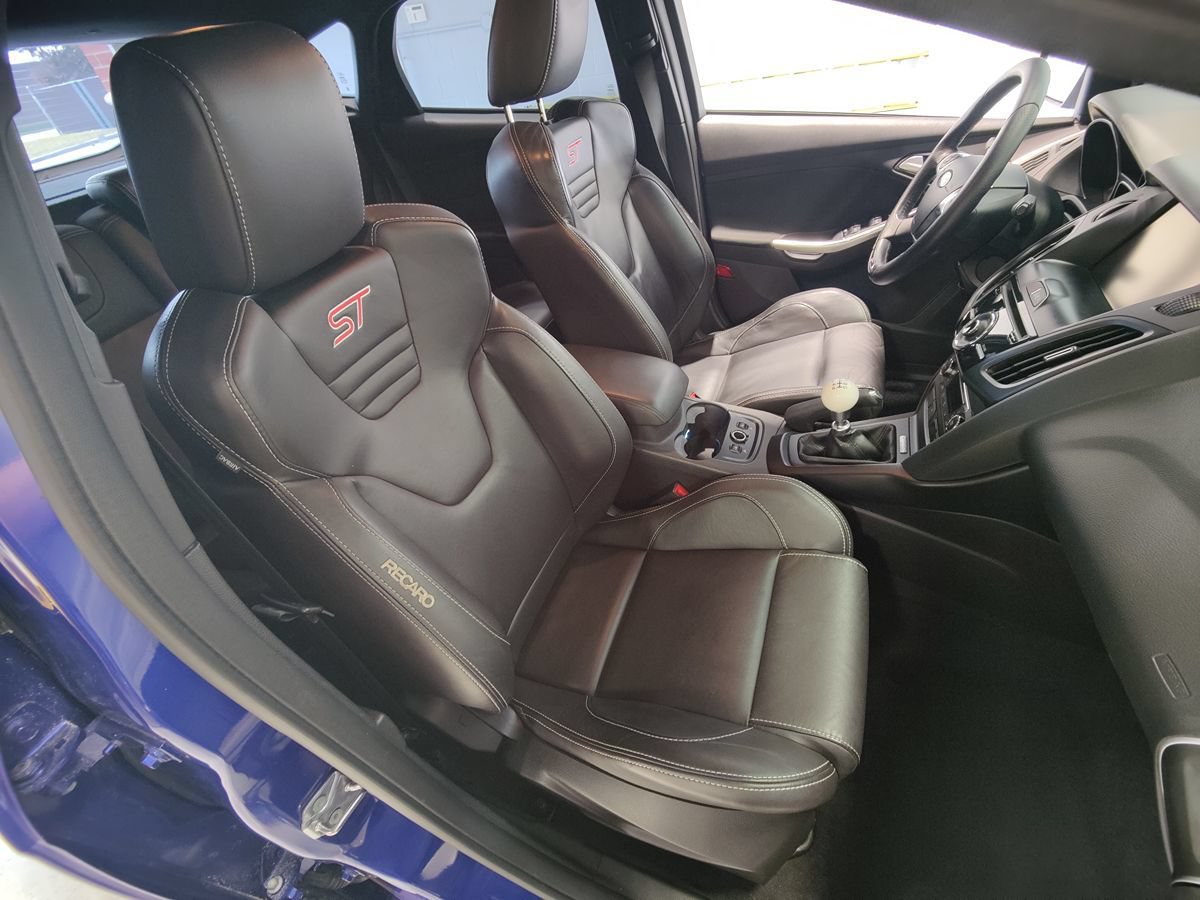 Used 2014 Ford Focus ST w/ Equipment Group 202A FWD image 8