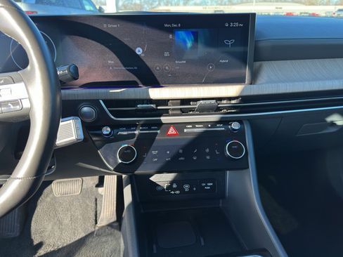 Used 2024 Hyundai Sonata Limited image 19