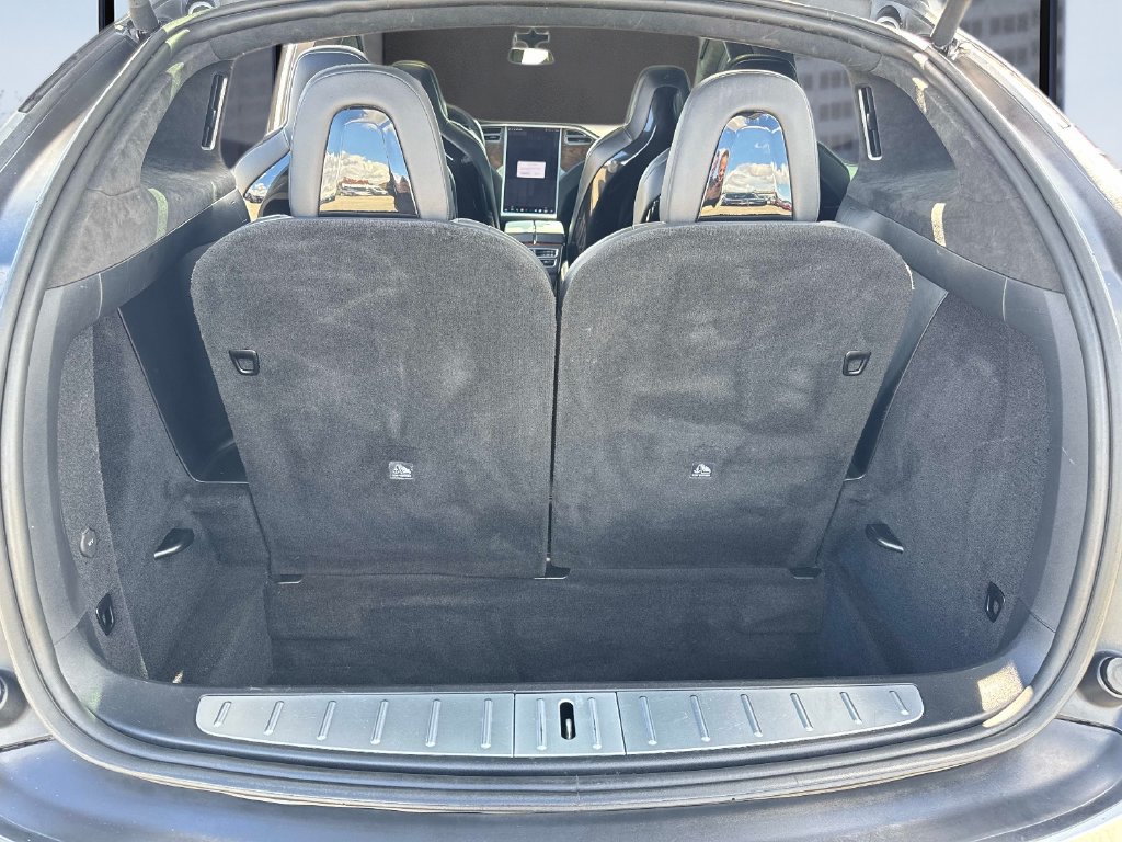 Used 2017 Tesla Model X 90D AWD/4WD image 10