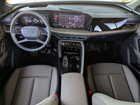 New 2025 Audi Q5 Premium Plus image 5