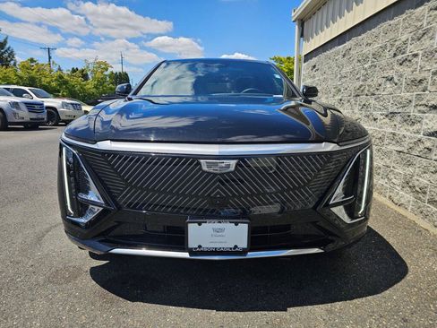 Used 2024 Cadillac Lyriq Tech w/ Driver Assist Package AWD/4WD image 12
