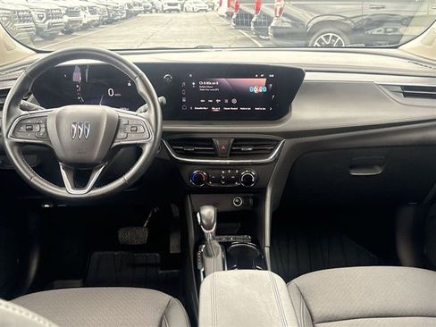 Used 2024 Buick Encore GX Preferred w/ Comfort Package FWD image 19