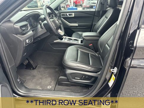 Certified 2022 Ford Explorer XLT w/ Equipment Group 202A image 10
