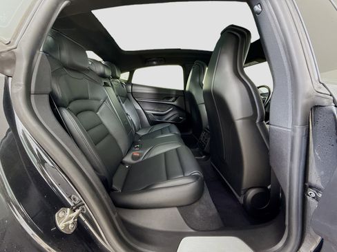 Used 2020 Porsche Taycan 4S w/ Premium Package image 29