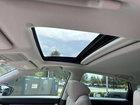 Used 2020 Honda Accord Touring image 18