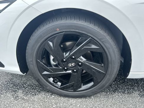 New 2026 Hyundai Elantra Sport FWD image 13