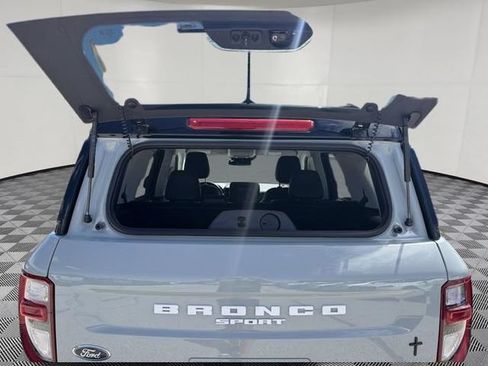 Used 2024 Ford Bronco Sport Outer Banks w/ Tech Package AWD/4WD image 17